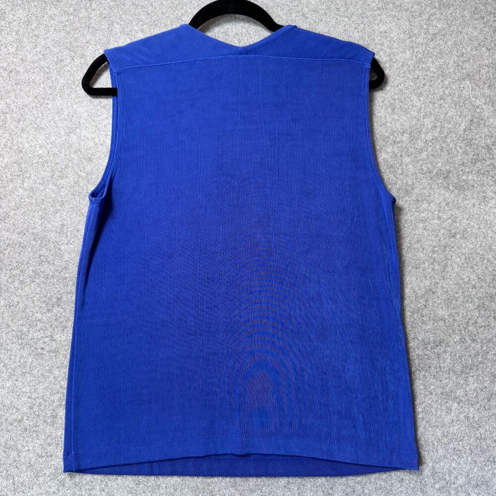 Chico's Travelers Blue Sleeveless V Neck Tank Top Size 1 Medium - Picture 2 of 6